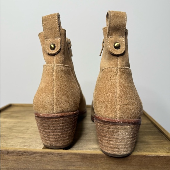 Sole Society Vixen Suede Bootie - Picture 7 of 10